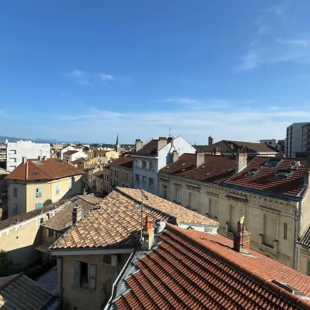Appartement Terrasse Au Coeur De Valence 54 Exterior foto